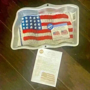 Wilton Stars and Stripes Cake Pan with Instruction Booklet